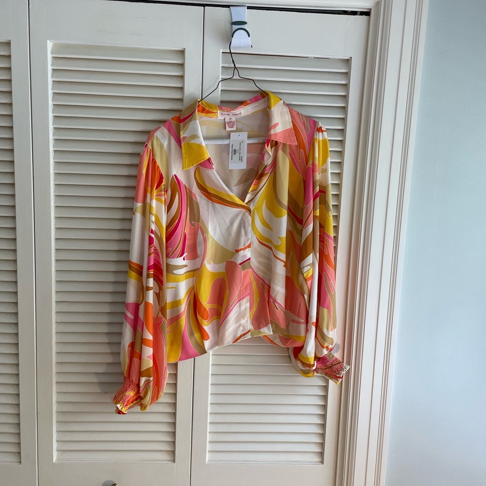 Flying Tomato Blouse